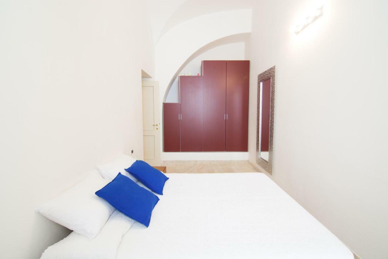 Modern Apartment In Historic Building Cagliari Eksteriør bilde